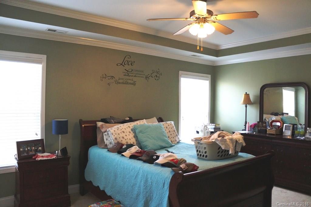 Forest Lakes II - Residential