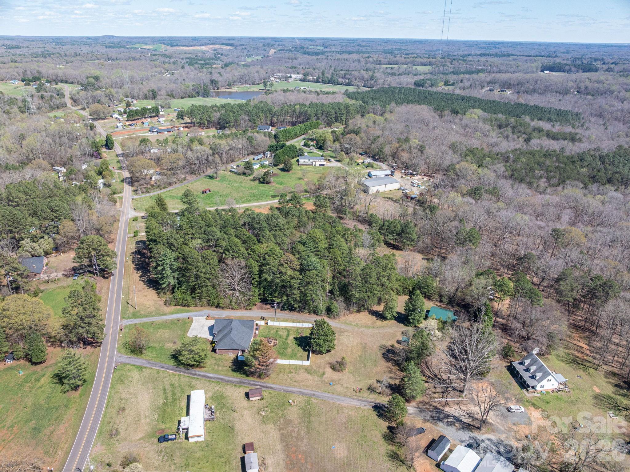 140 Huffstetler Lake Road