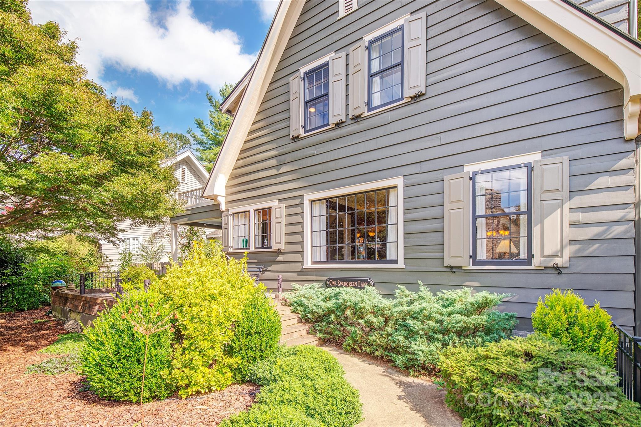 1 Evergreen Lane