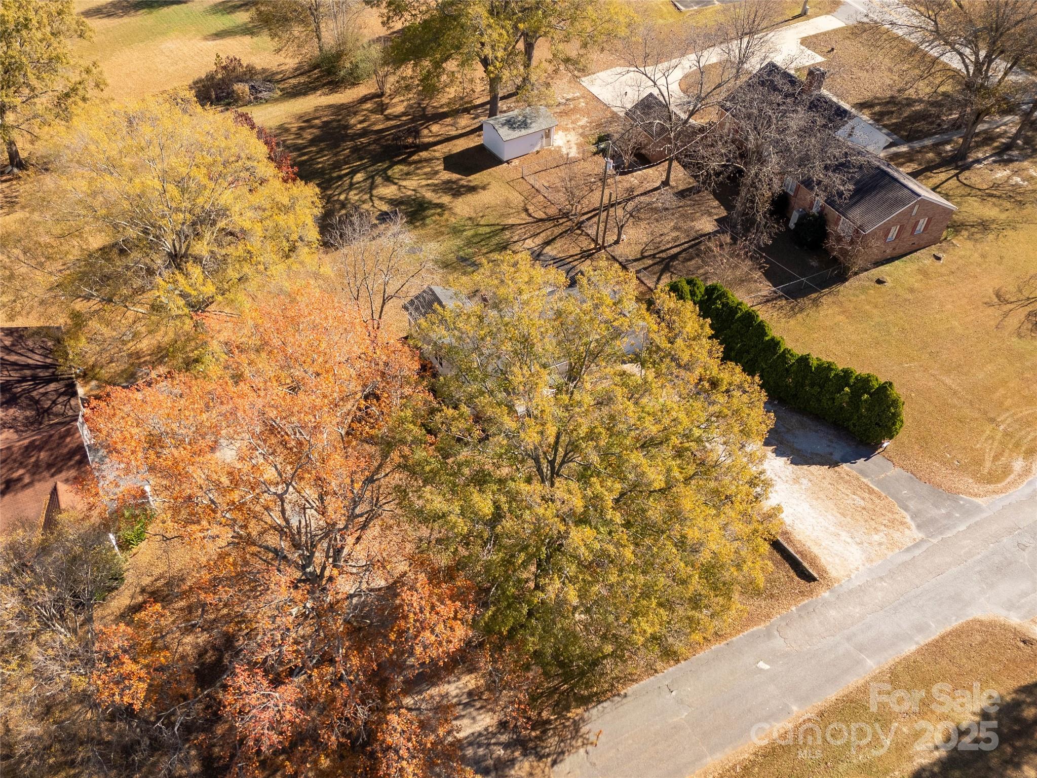 2429 Bartlett Street