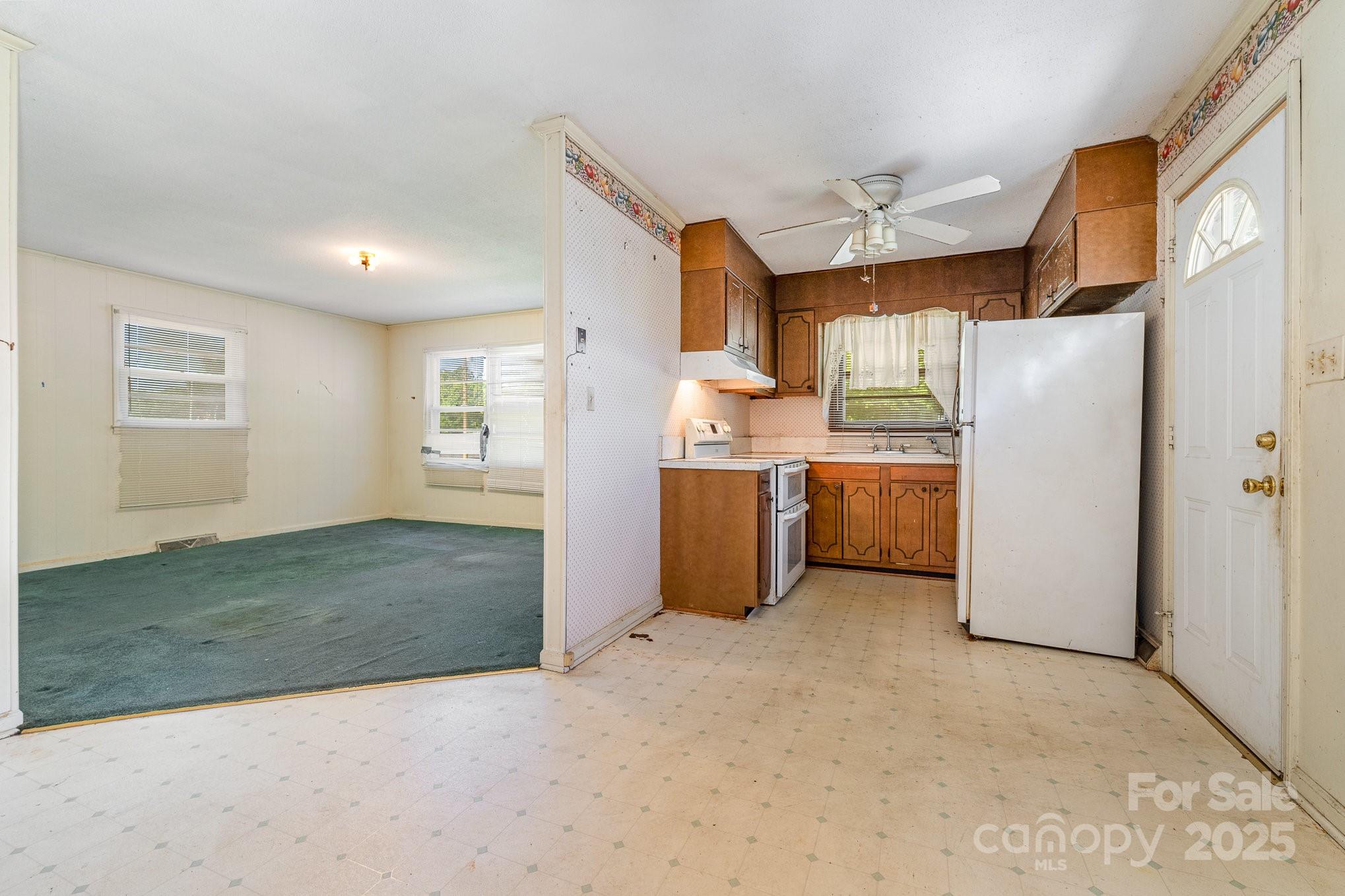 1214 Short Street