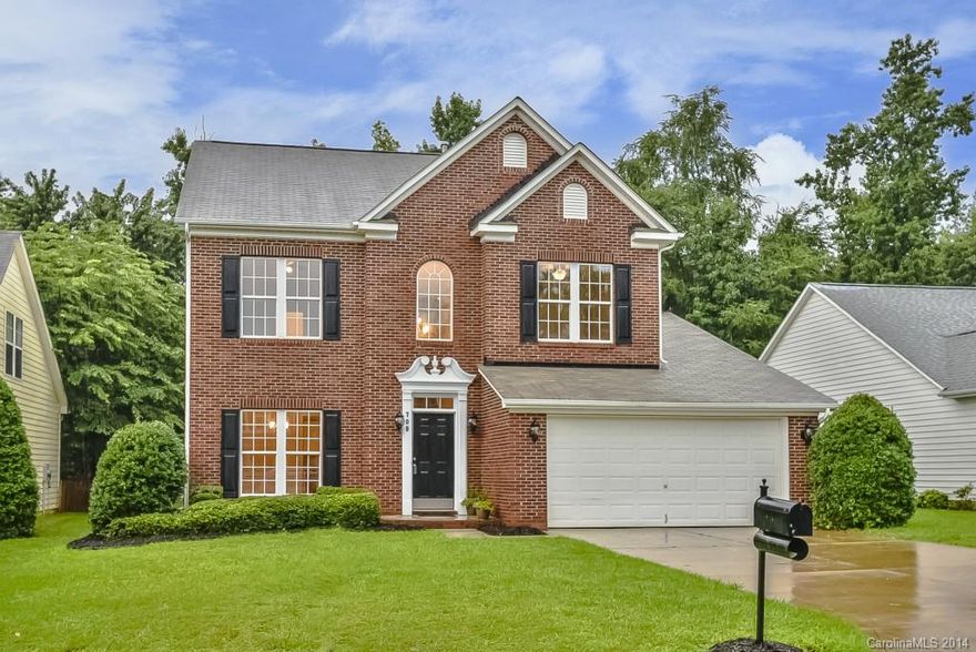 This lovely 4BR/2.5BA home just received a NEW Roof (not shown)! Renovated throughout, this home boasts all new flooring (laminate/carpet/tile) & fresh paint! Kitchen includes new granite counter tops & ALL NEW stainless steel appliances including refrigerator! Formal Living & formal Dining Rooms, Family Room w/fireplace. Fenced backyard on cul-de-sac street!  Community pool, tennis, clubhouse & RV/boat storage. Fort Mill school district. Convenient to I77, shopping & more!