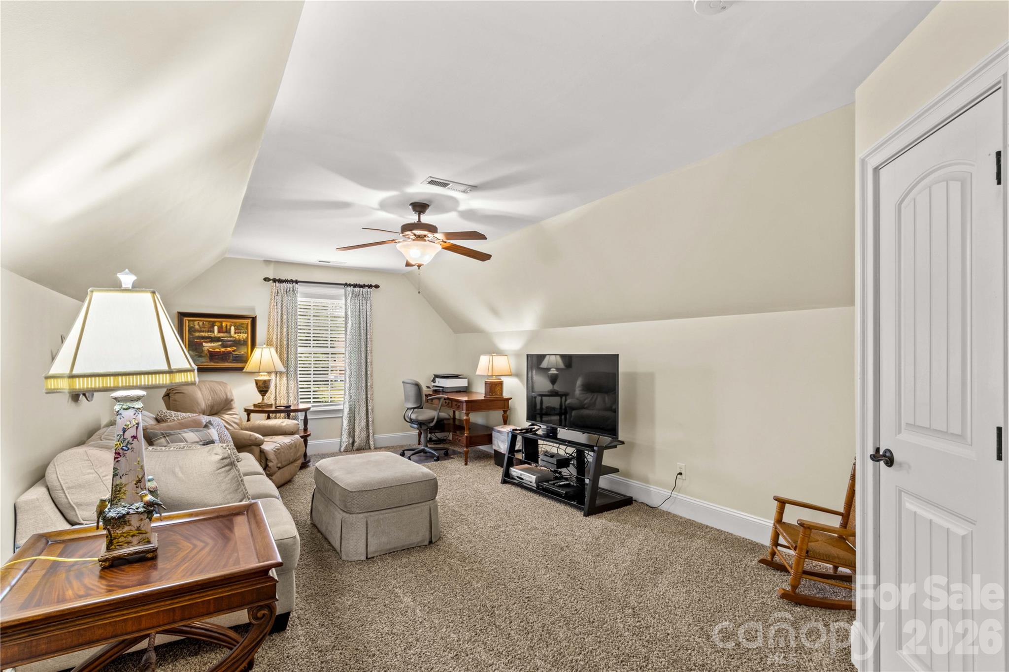 Paramount Shores - Residential