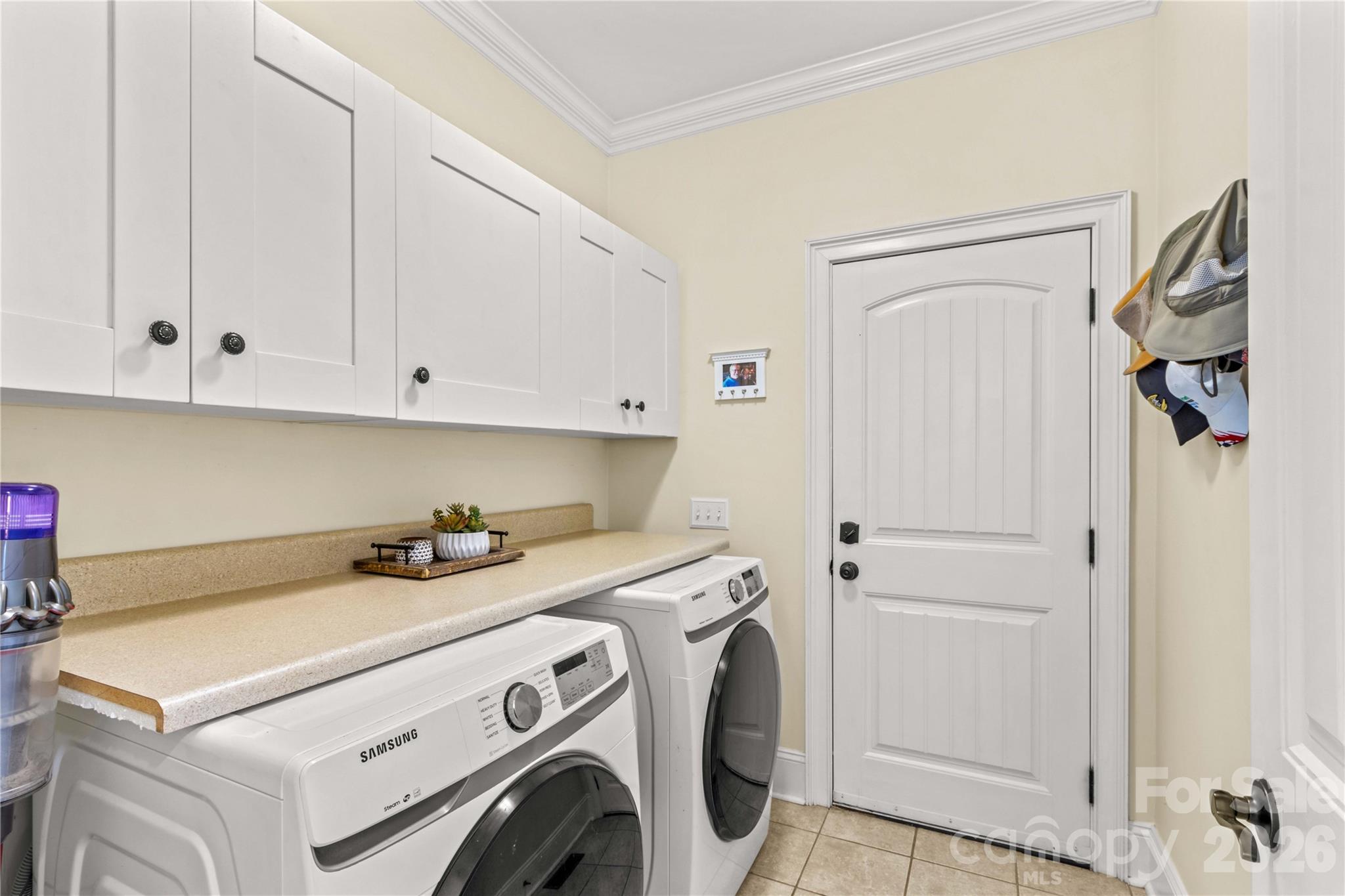 Paramount Shores - Residential