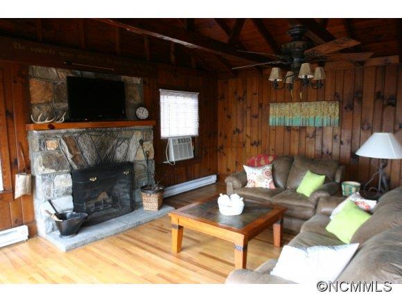 Chestnut Hills - Residential