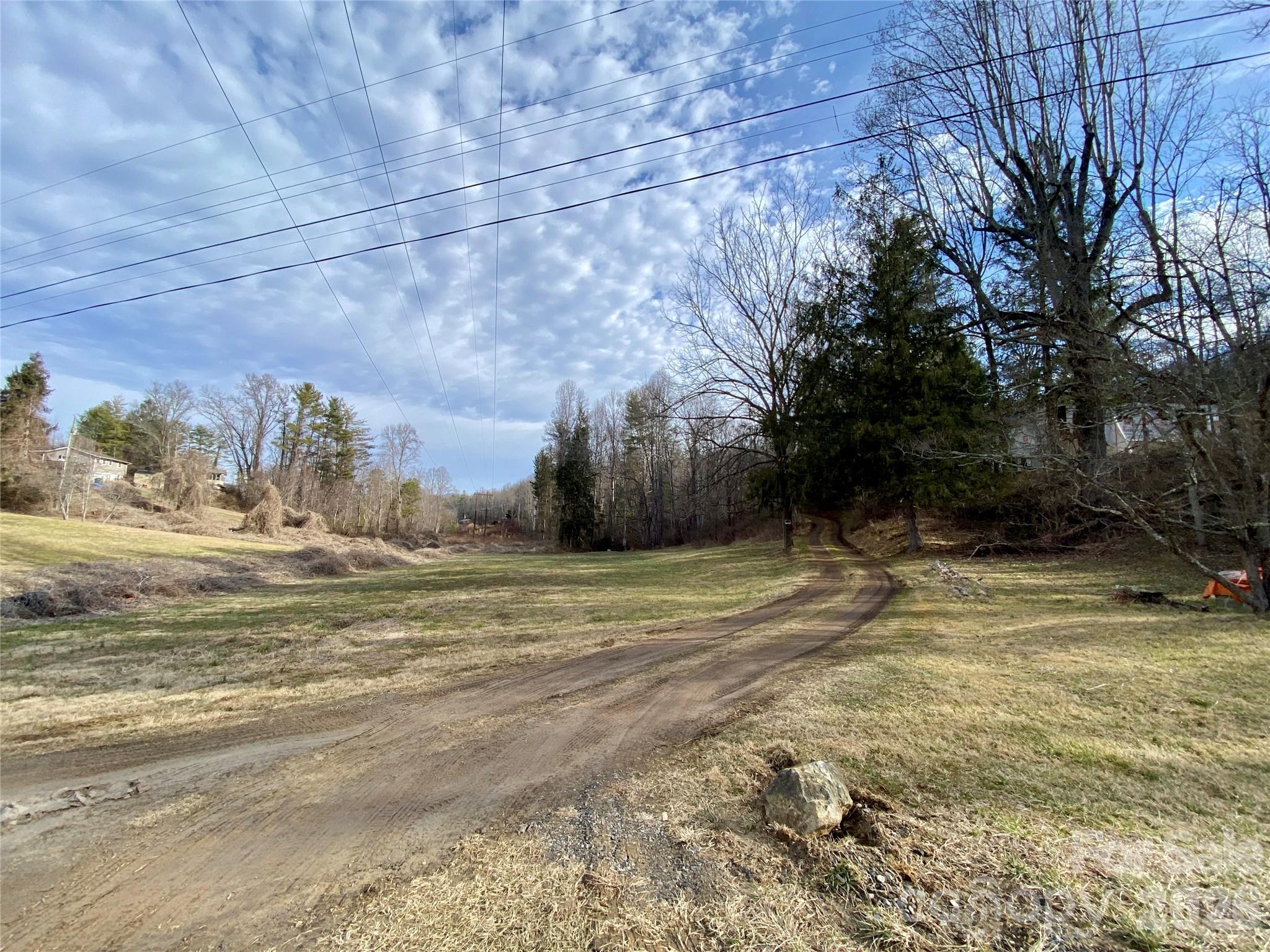 99999 Willow Creek Drive 2