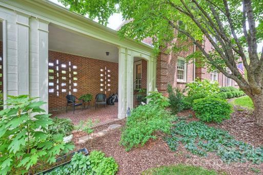 Myers Park - Residential