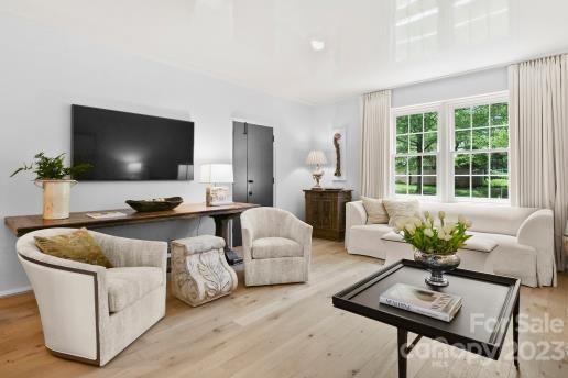 Myers Park - Residential