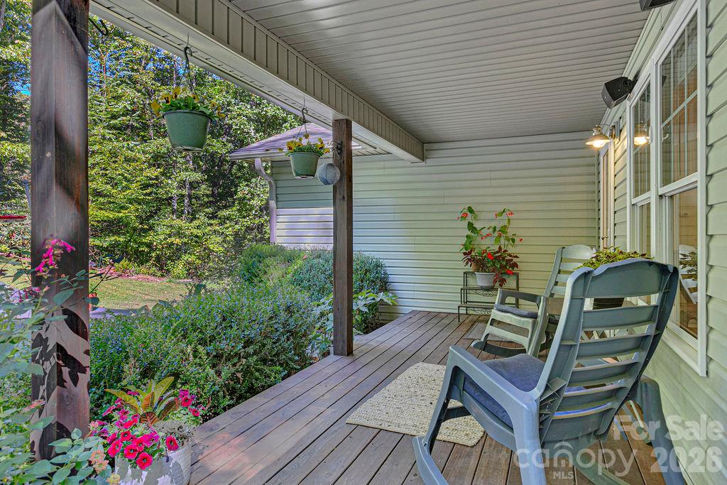 125 Rollins Place Road
