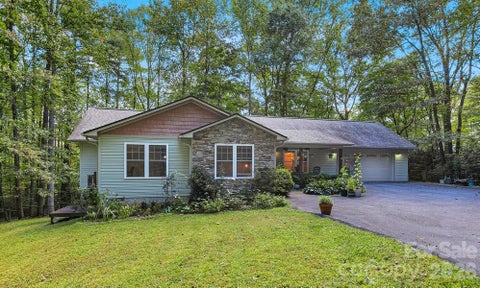Photo of 125 Rollins Place Road, Brevard, NC 28712 (MLS # 4431148)