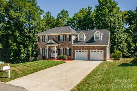 A home in Hickory