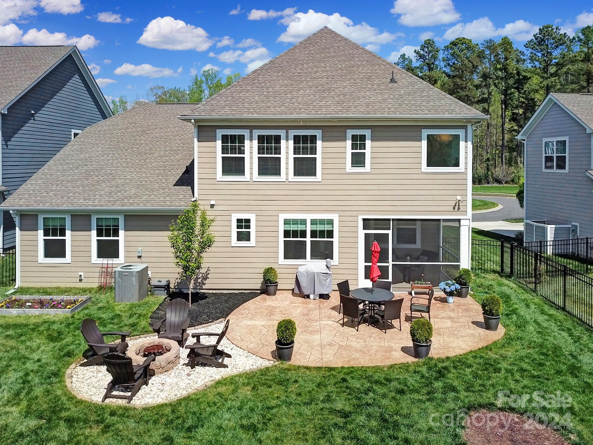 Davidson East - Residential