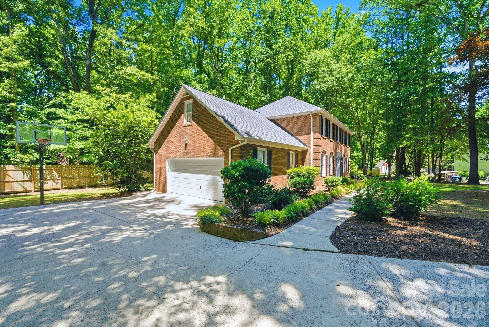 6217 Eagle Claw Court