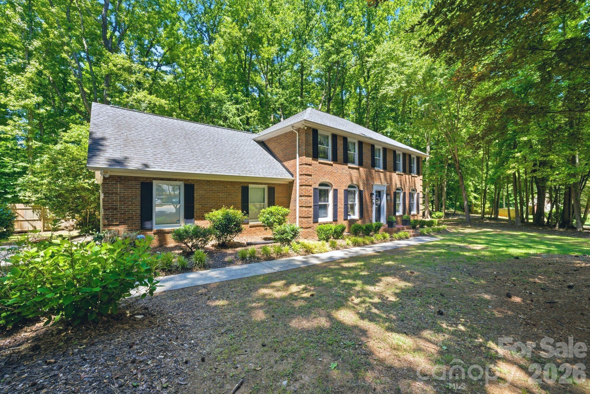 6217 Eagle Claw Court