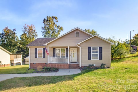 Photo of 1809 Augusta Drive, Thomasville, NC 27360 (MLS # 4438188)