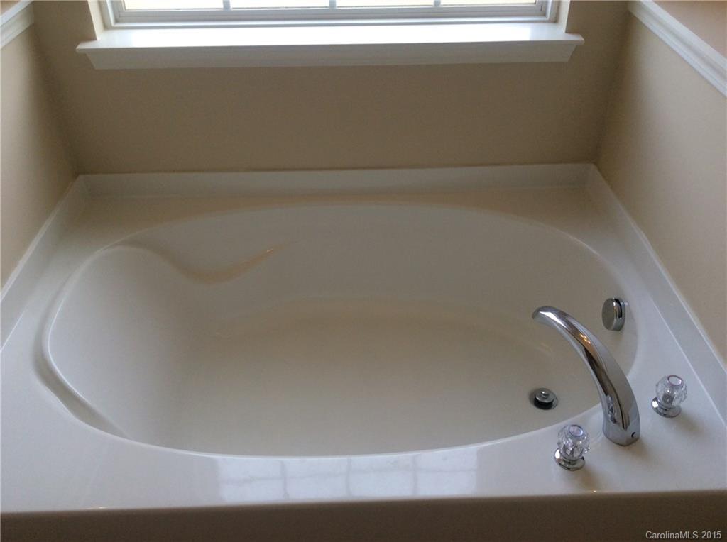 Riverwalk - Residential Lease