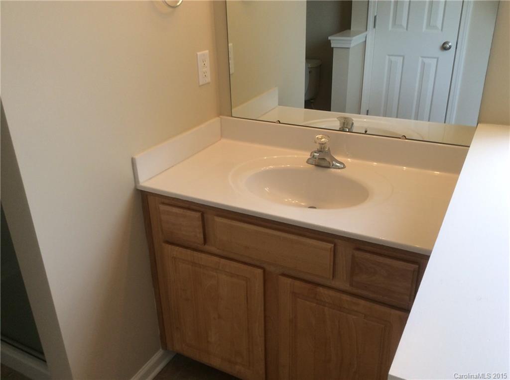 Riverwalk - Residential Lease