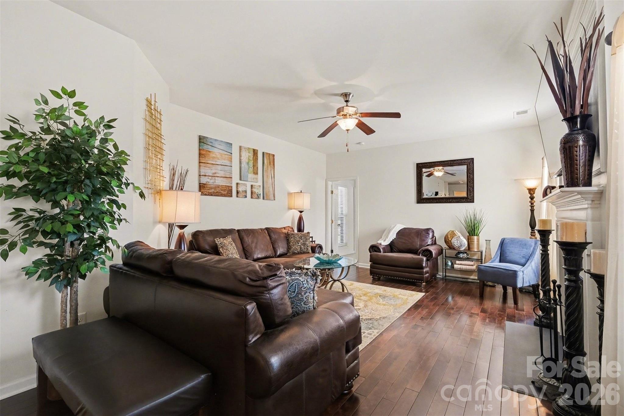Amber Leigh - Residential