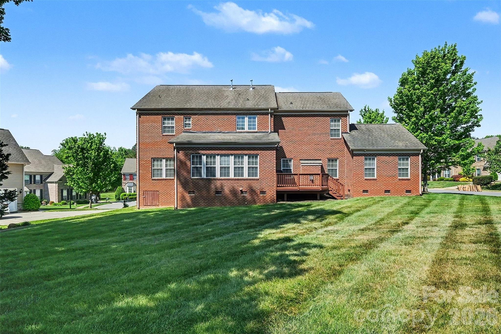 Amber Leigh - Residential