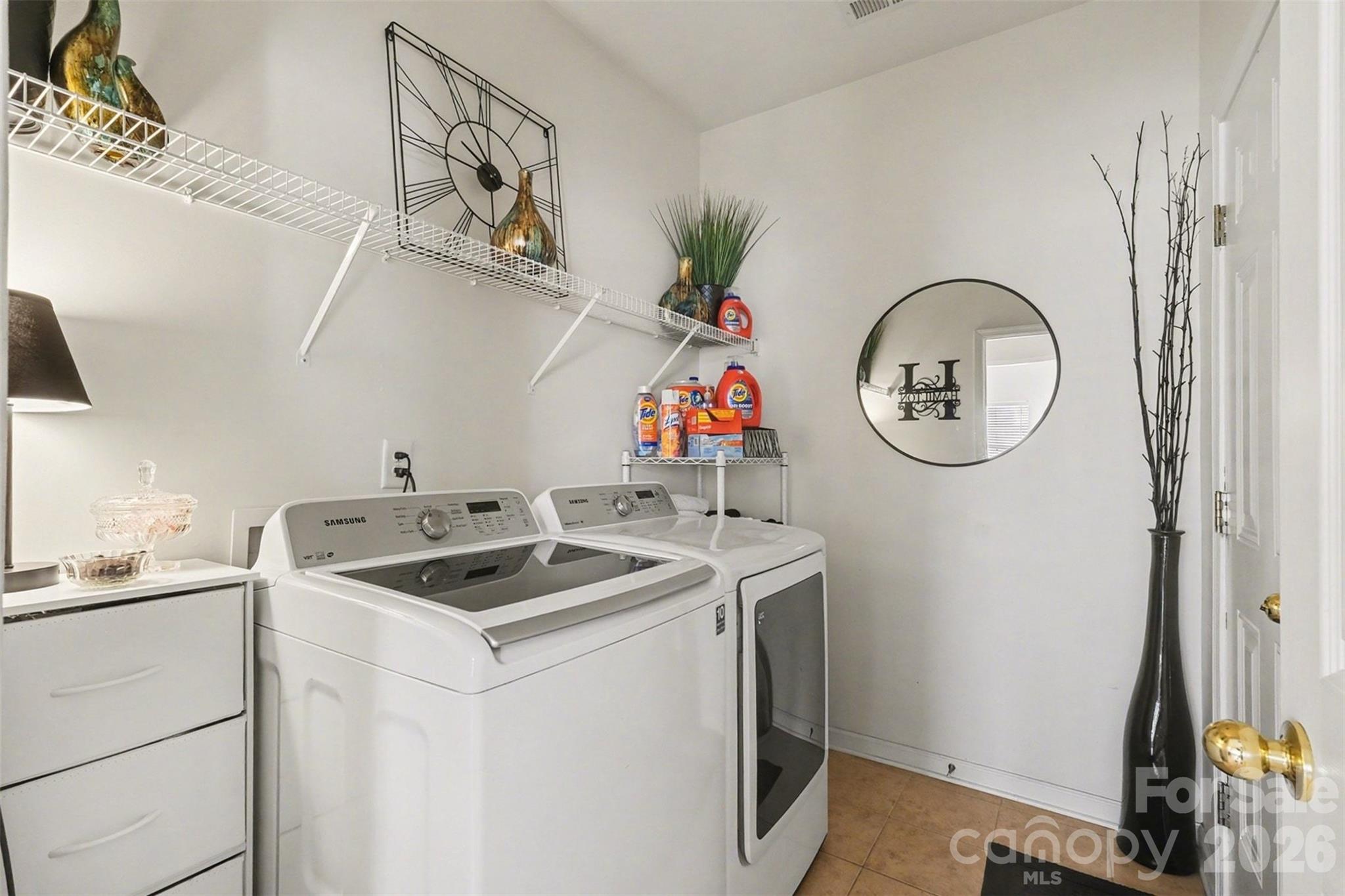 Amber Leigh - Residential