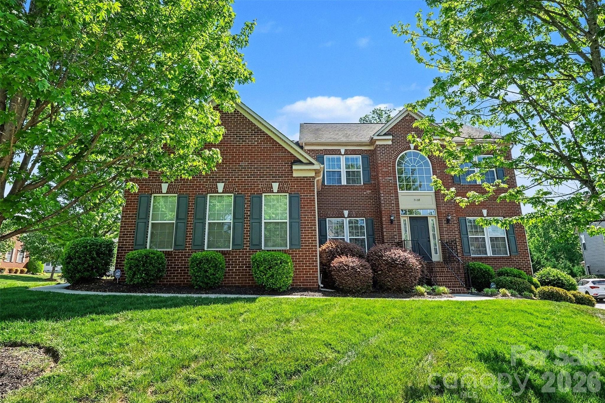 Amber Leigh - Residential