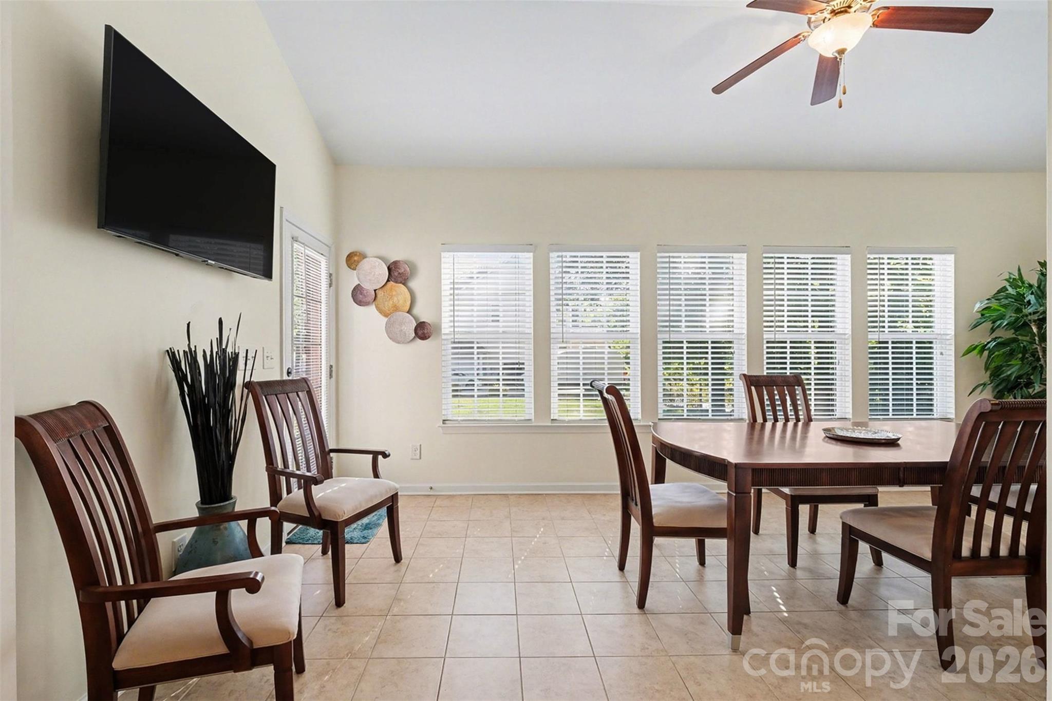 Amber Leigh - Residential