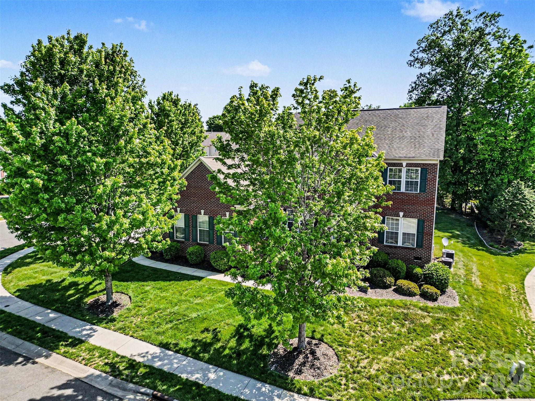 Amber Leigh - Residential