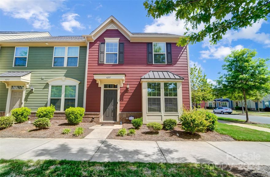 Experience the ease of townhome living in the desirable City park Neighborhood! This charming end unit boasts an open layout on the main floor, with hardwood floors and a bay window in the living area. The living room, primary bedroom, and patio are all equipped with surround sound speakers. The kitchen area features quartz countertops, ample cabinetry, stainless steel appliances, and a large center island. Upstairs, enjoy an oversized primary suite with a tray ceiling, walk-in closet, and luxurious bath. Two additional bedrooms share a full bath, with a laundry room completing this level. The detached 1 car garage provides convenience & extra storage. Conveniently located near local breweries, South Park, South End, Uptown, 485 & 77. Don’t miss out on this well-maintained gem!