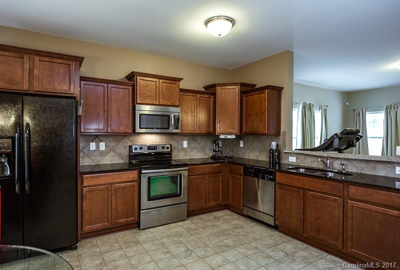 The Oaks of Landis - Residential