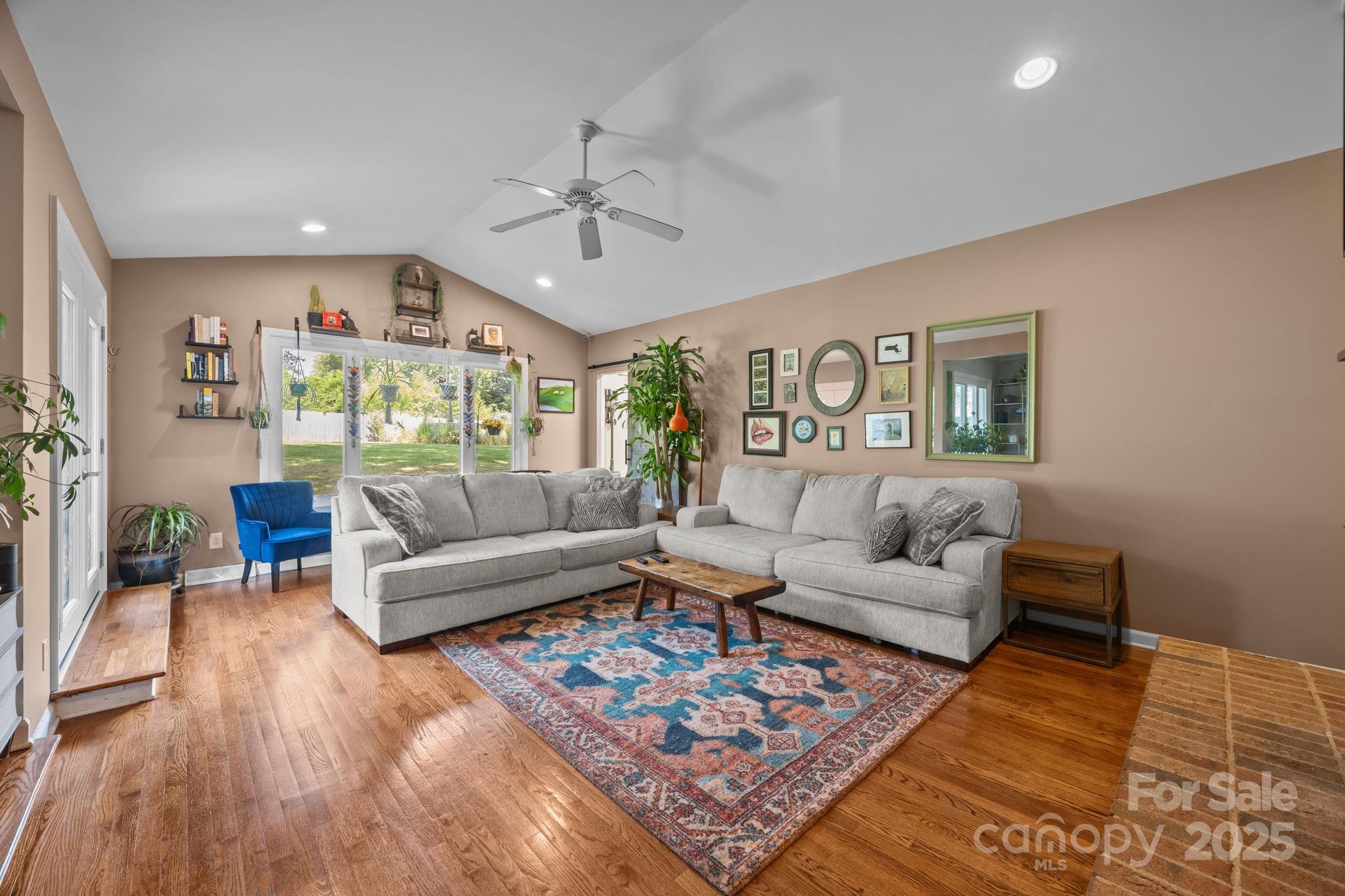 7001 Pleasant Drive