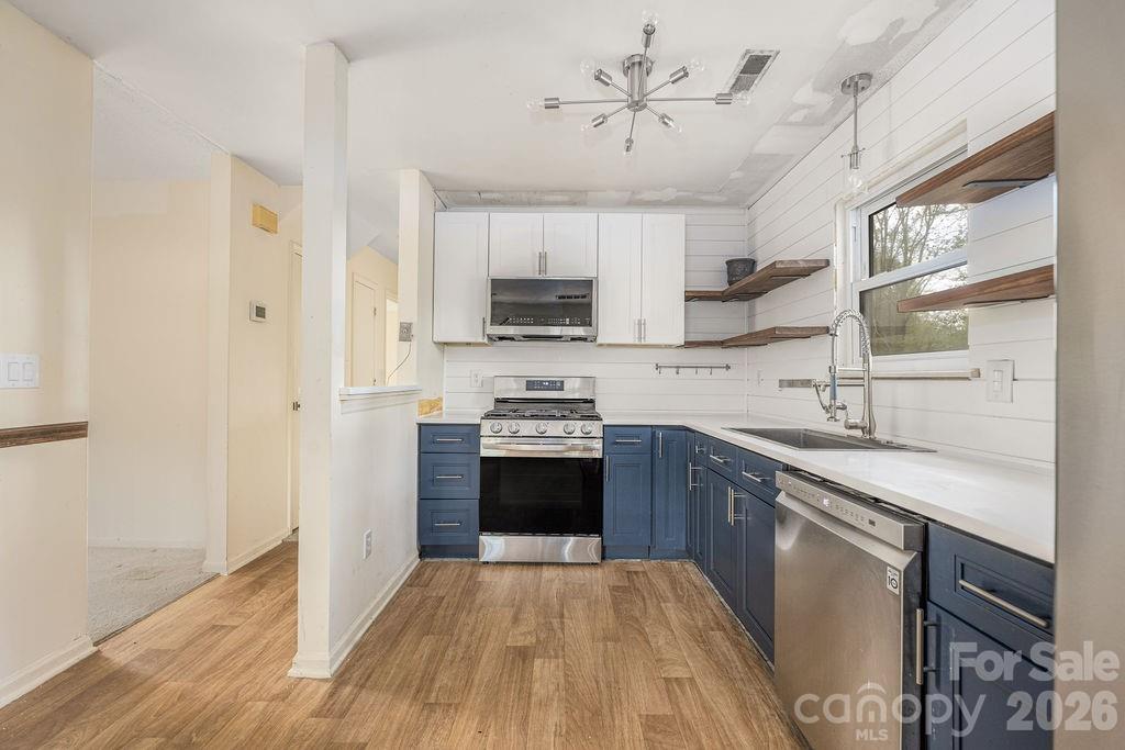 Hickory Ridge - Residential