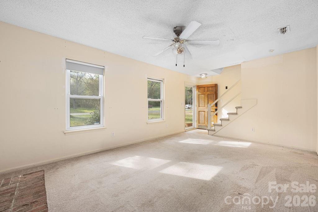 Hickory Ridge - Residential