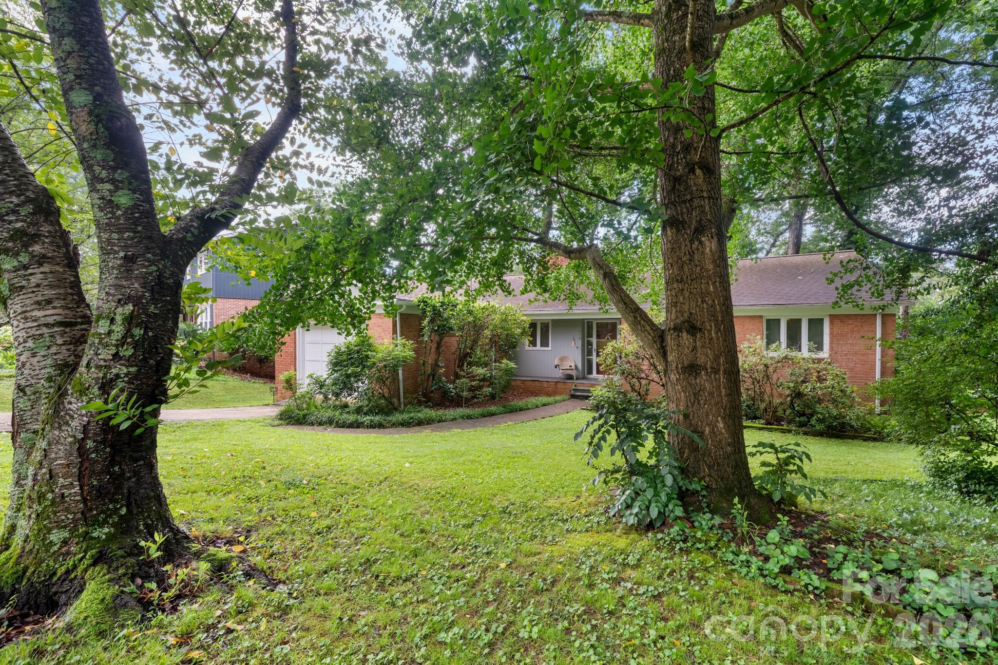 219 West Park Drive