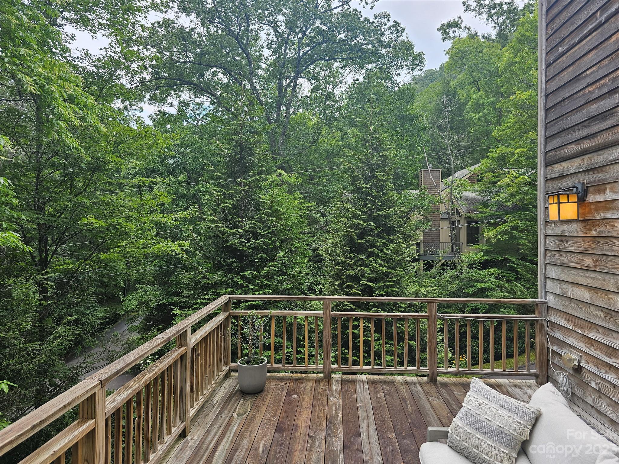 Mountain Retreat - Residential