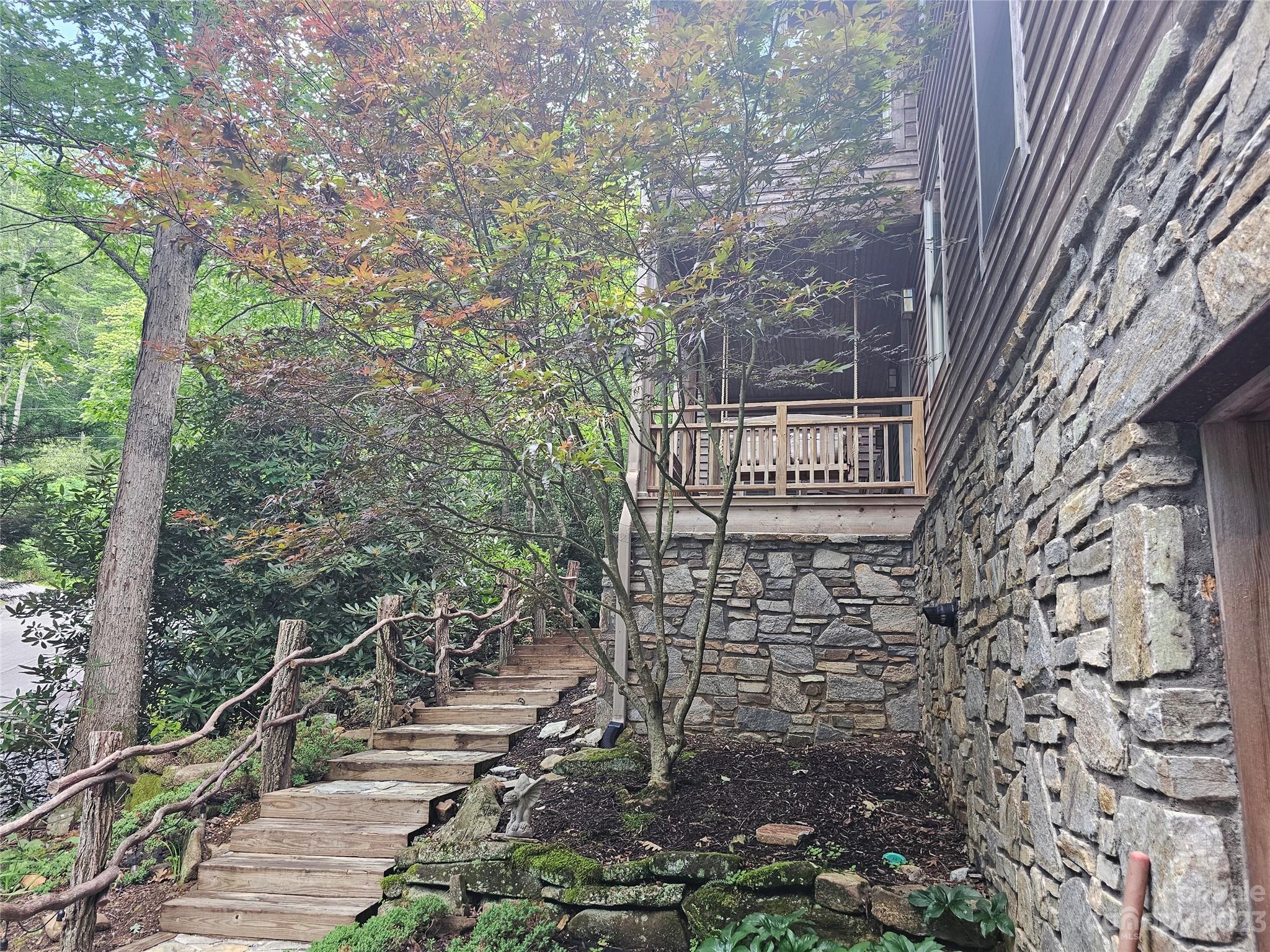 Mountain Retreat - Residential