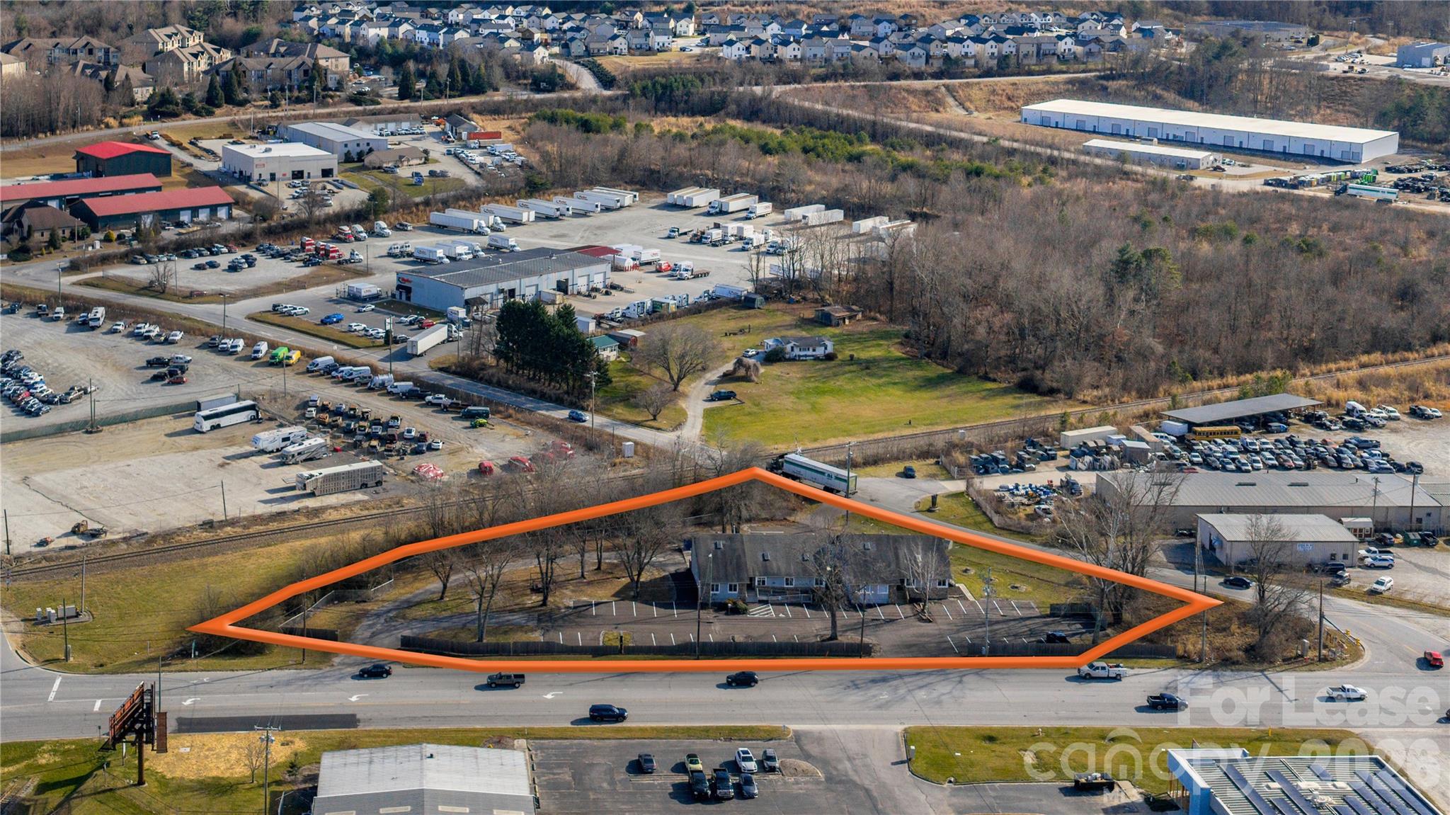 5030 Hendersonville Road