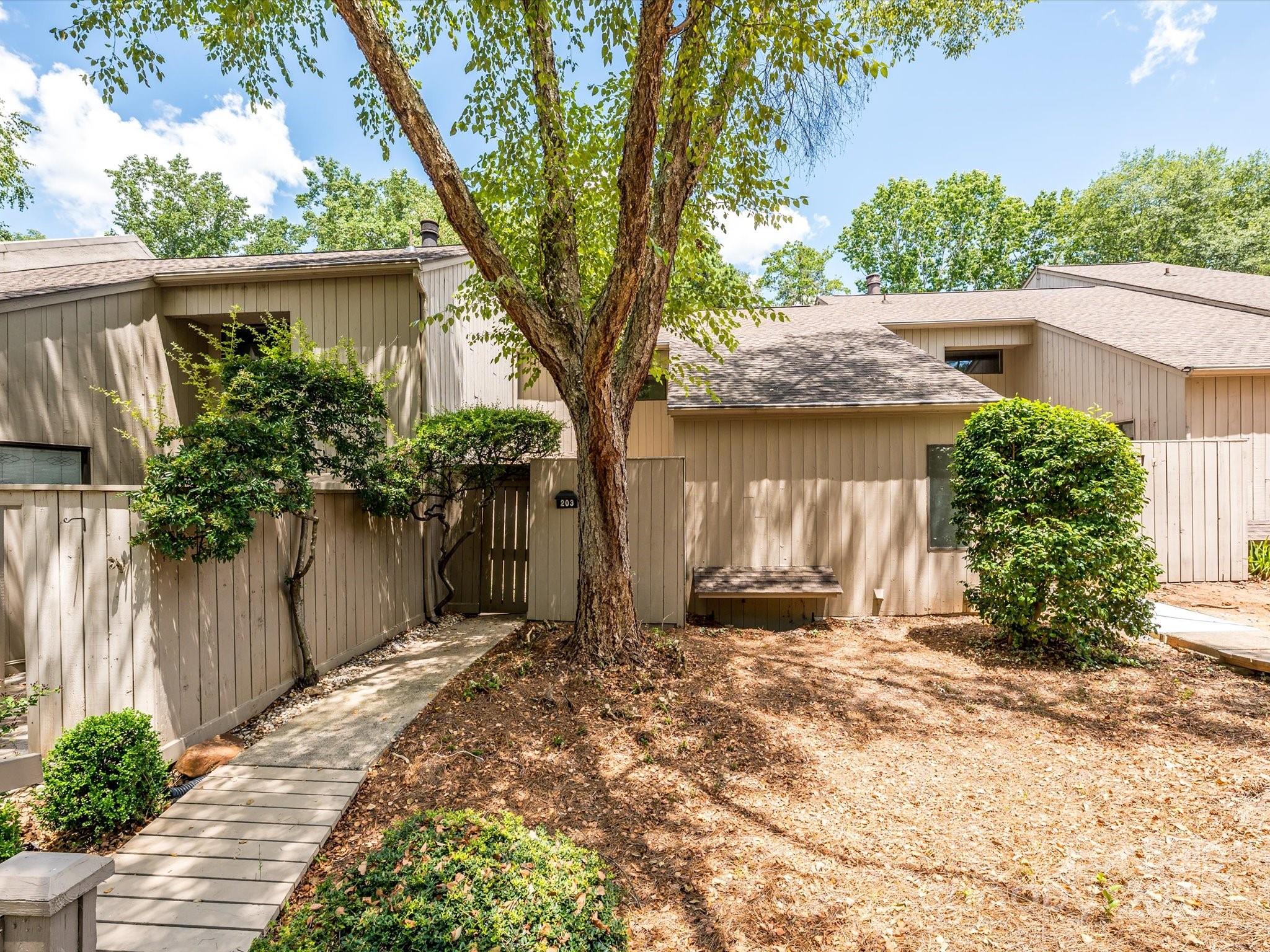 River Hills - Residential