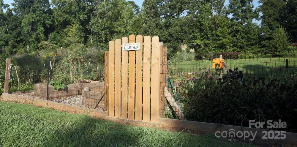 River Hills - Residential