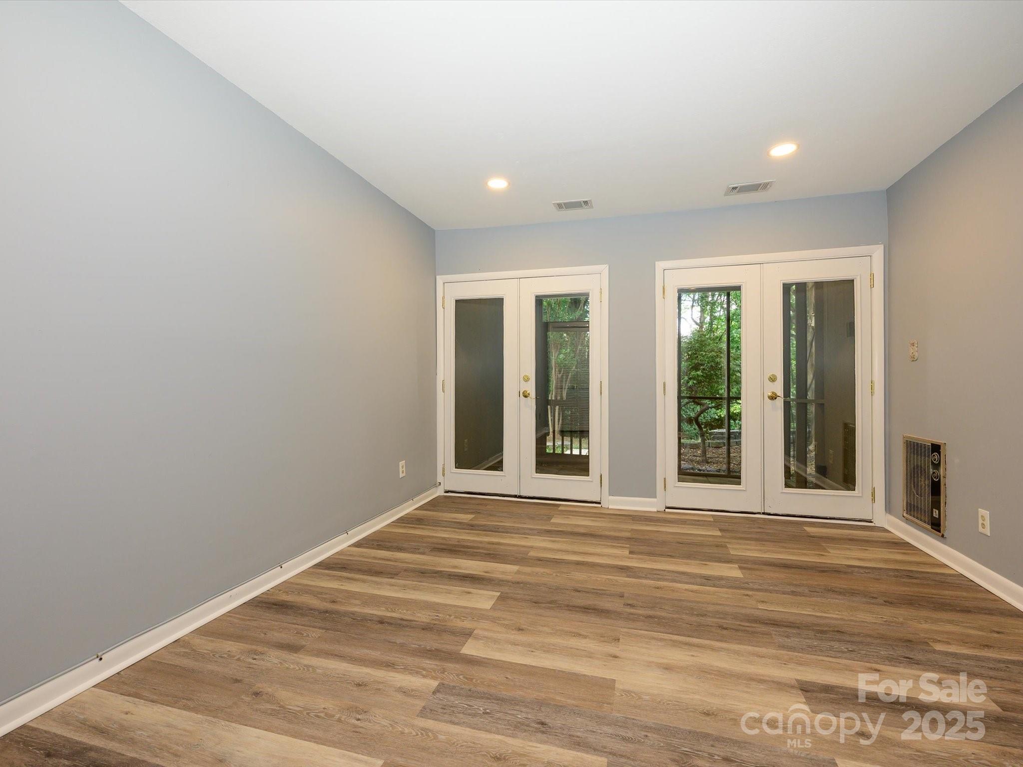 River Hills - Residential