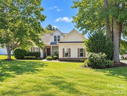 Photo of 309 Chorus Road, Fort Mill, SC 29715 (MLS # 4423353)