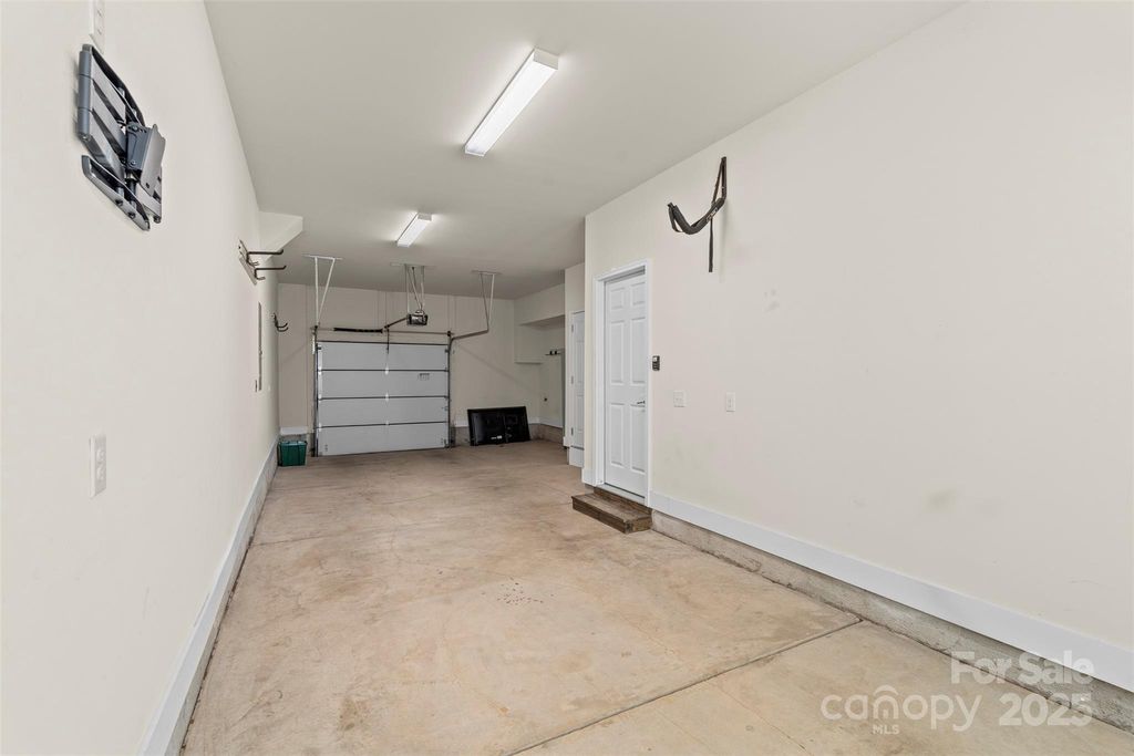 listing image 41