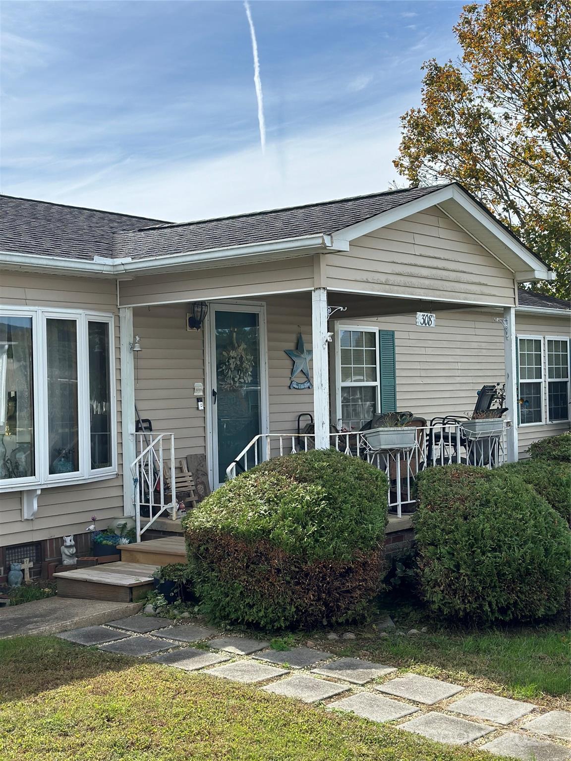 308 Riverwind Drive