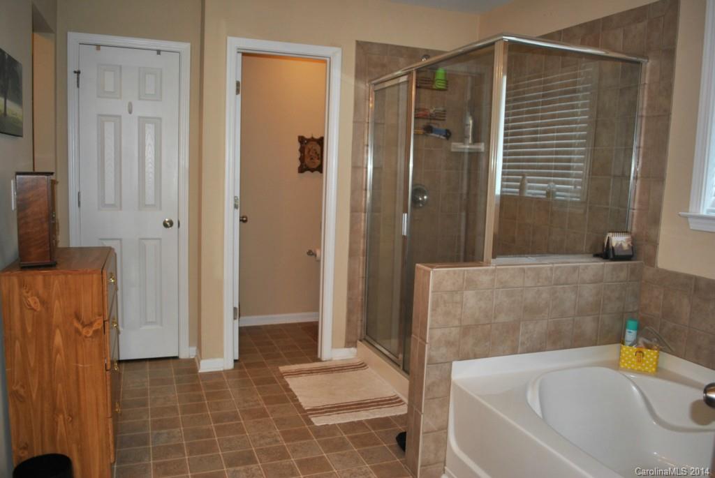 Lake Ridge - Residential