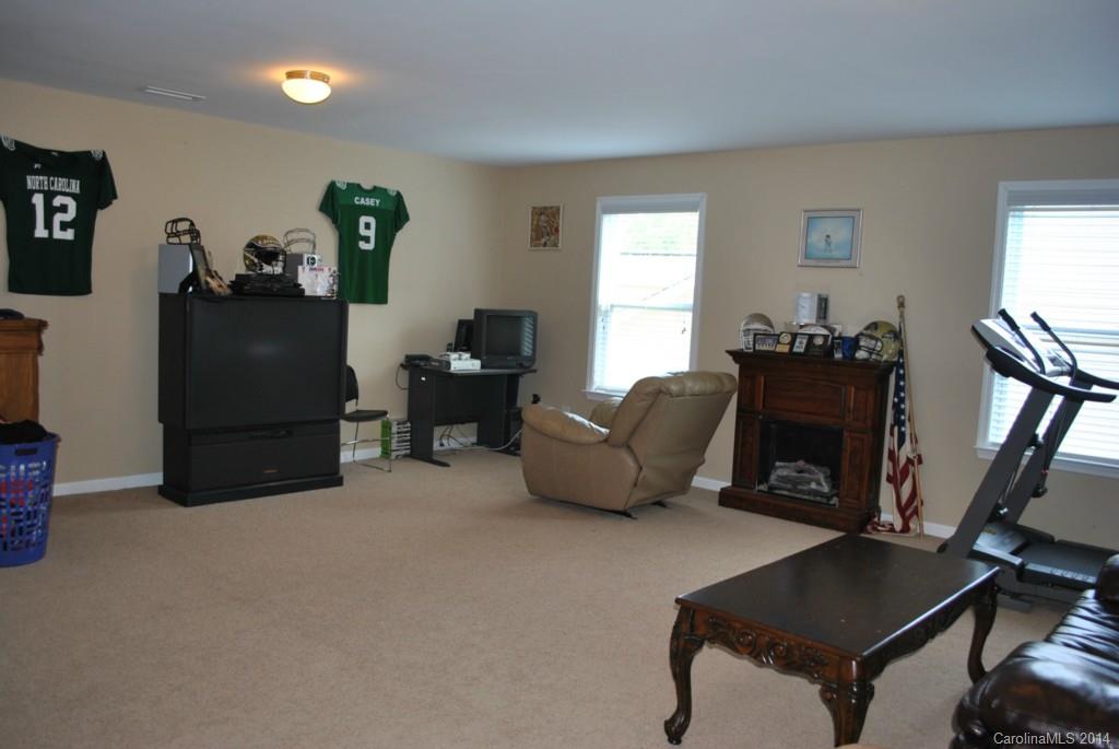 Lake Ridge - Residential