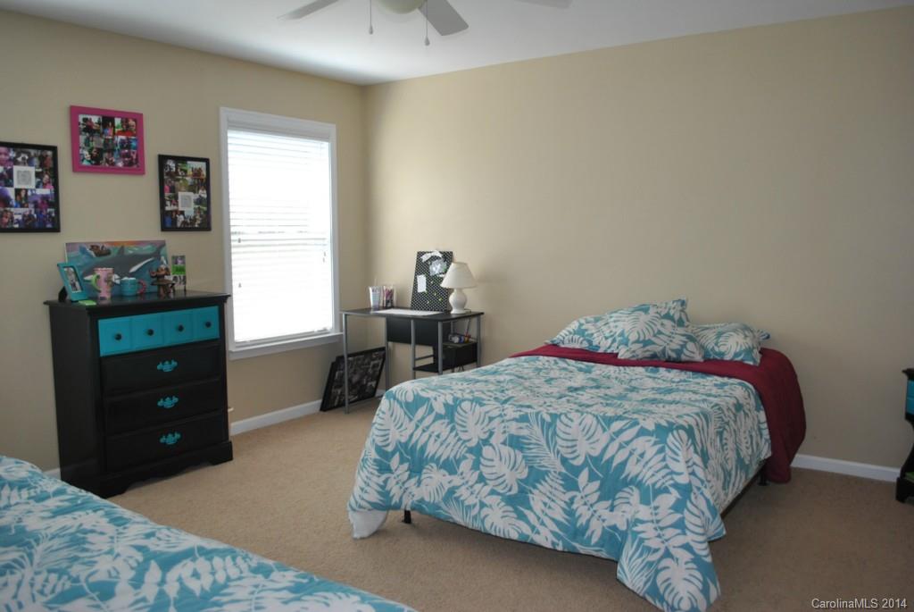 Lake Ridge - Residential