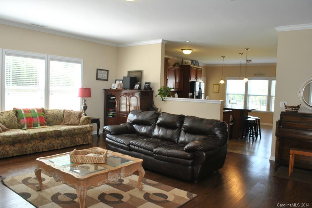 Lake Ridge - Residential