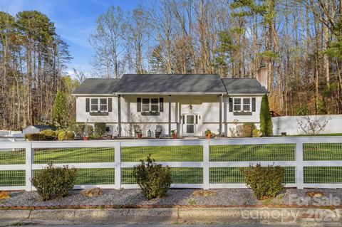 Photo of 490 Woodend Drive SE, Concord, NC 28025 (MLS # 4357912)