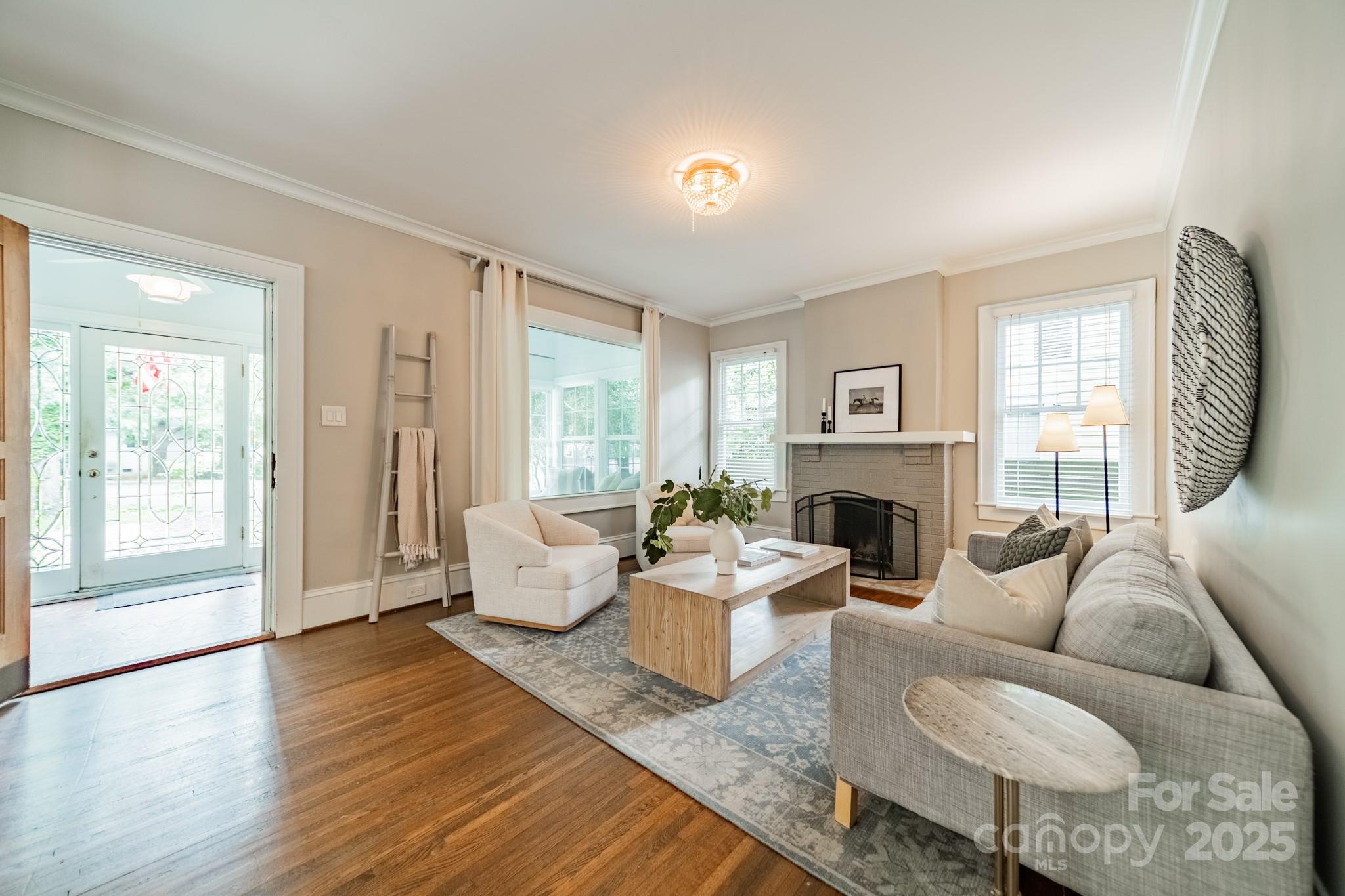 Elizabeth - Residential
