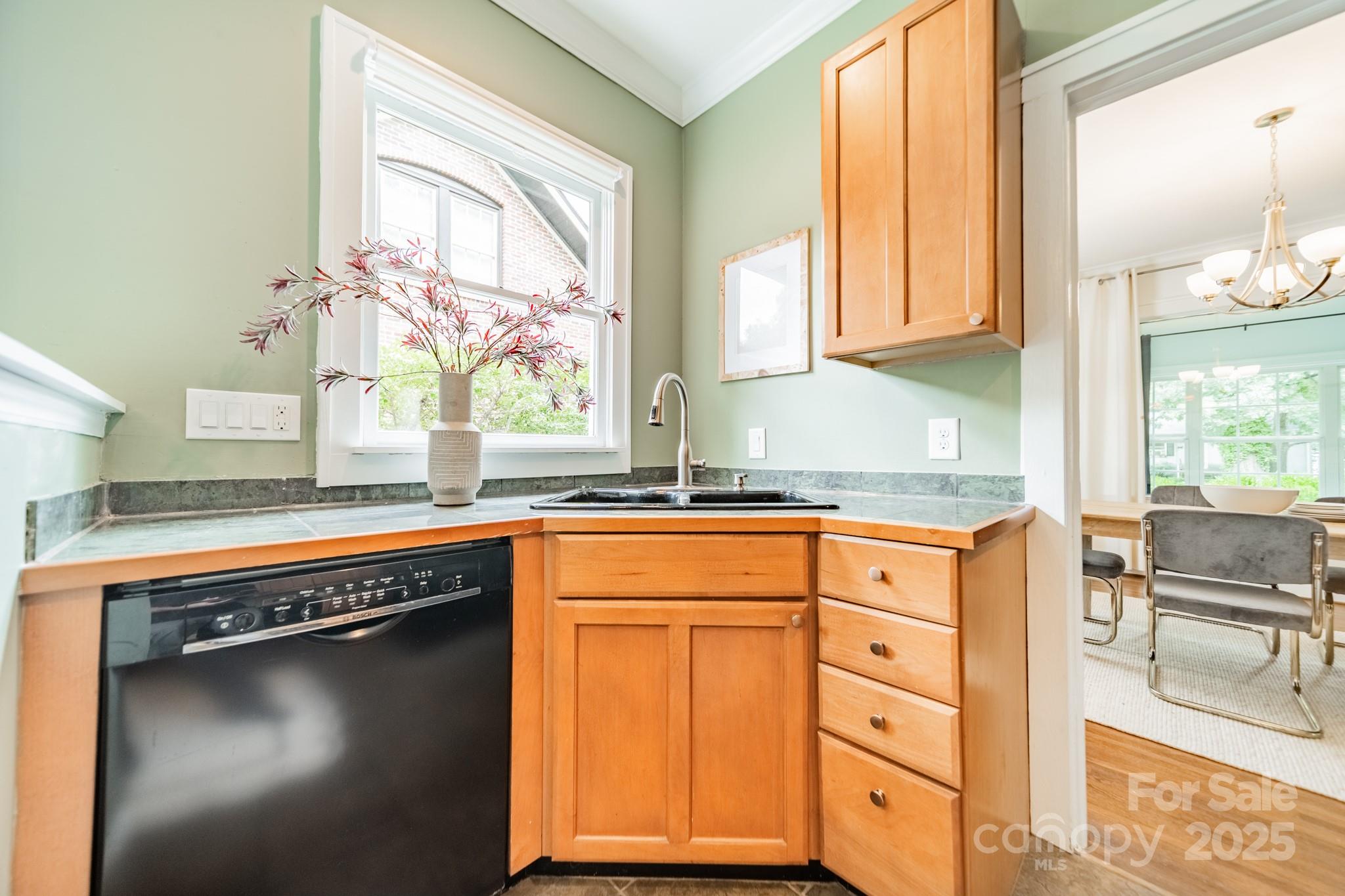 Elizabeth - Residential
