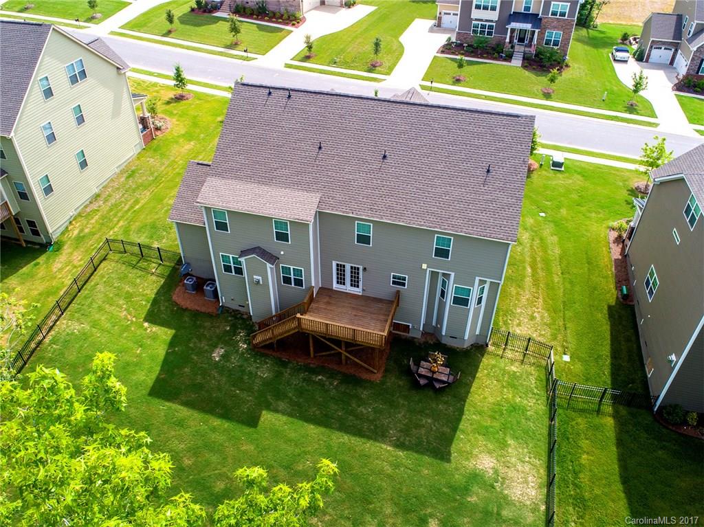 Southern Trace - Residential